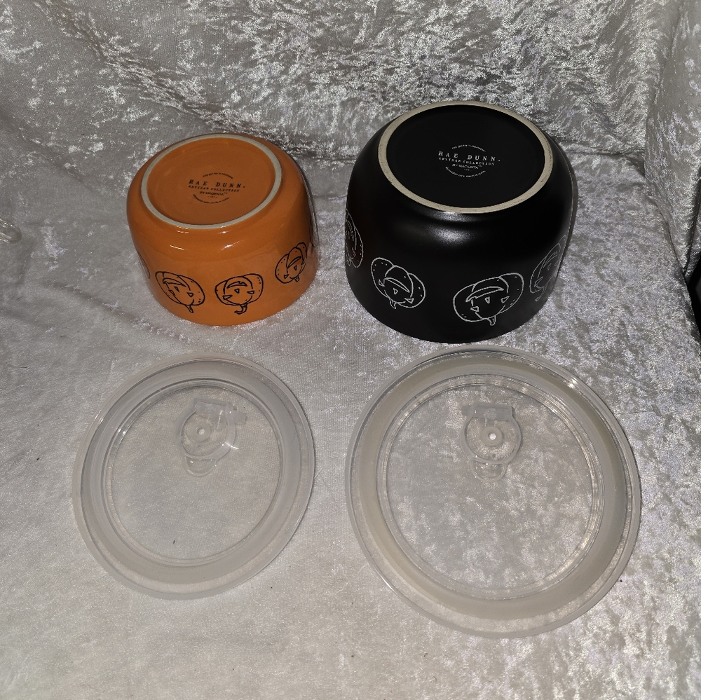 Set Of 2 EUC Set of Rae Dunn Treats round  Ceramic Container With Vented Lids - Picture 9 of 11